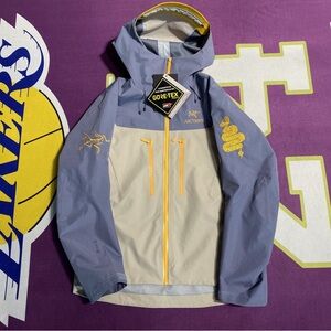 Arc'teryx Men's Two-Tone Jacket - Gray and Yellow